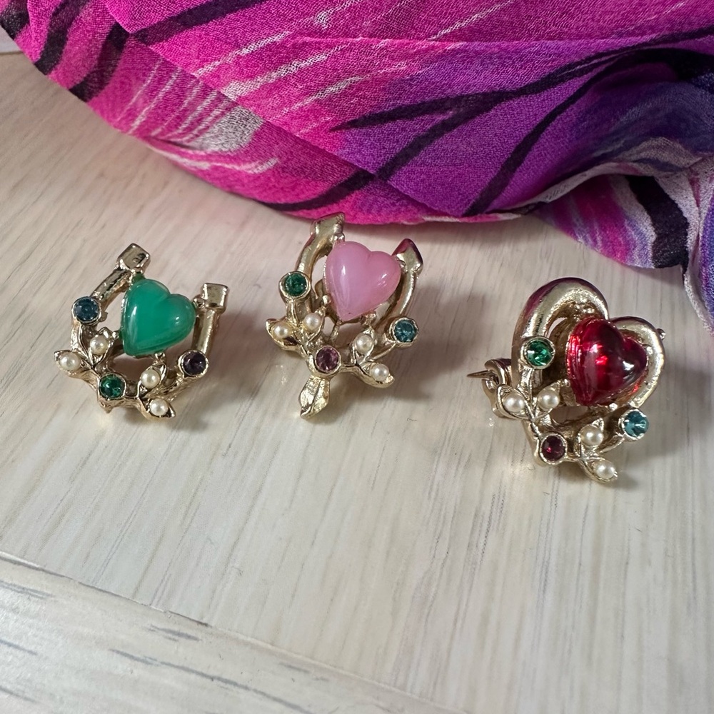 Vintage Scatter Pins - Heart, Wishbone, Horseshoe